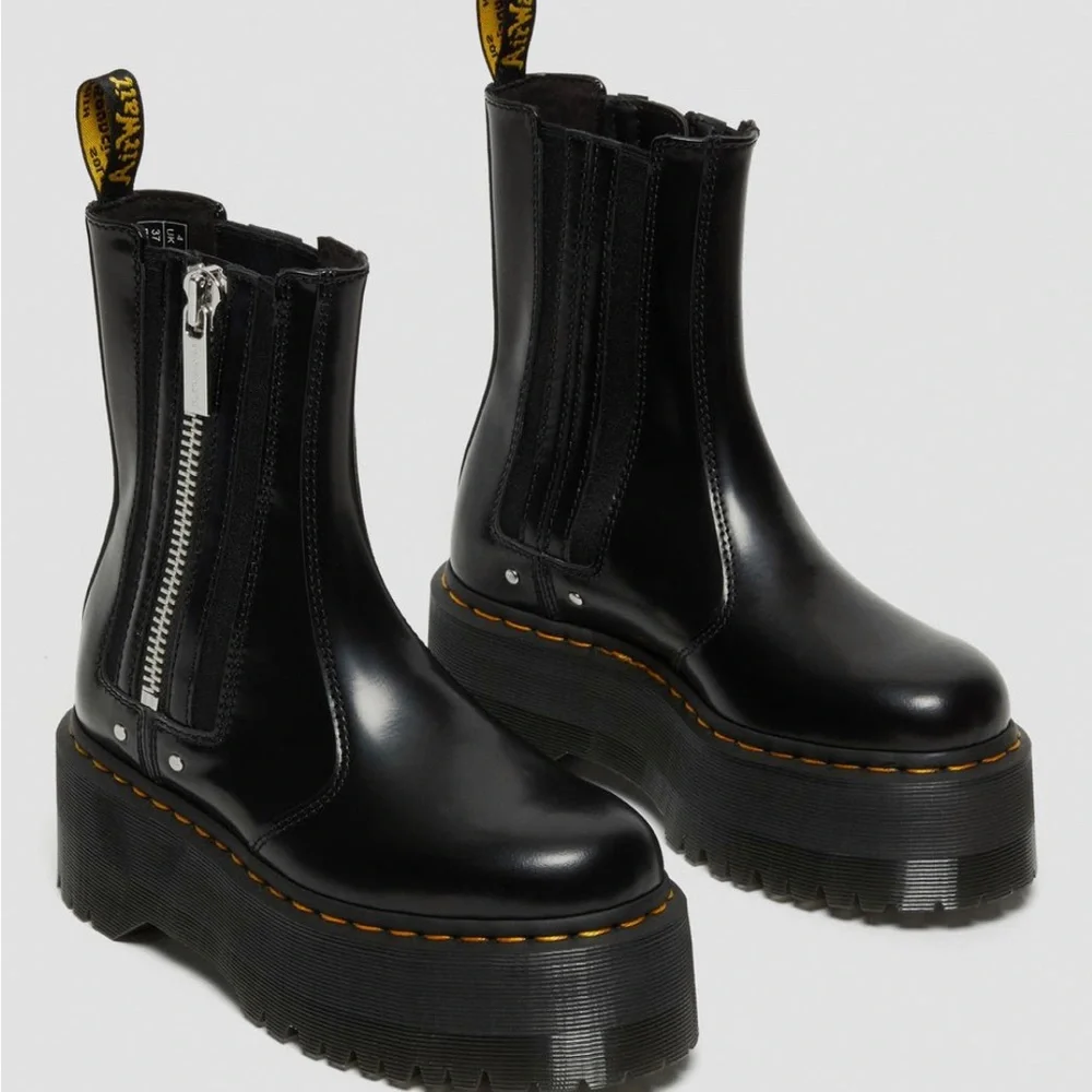 NEW Dr MARTENS 2976 MAX LEATHERS PLATFORM CHELSEA Boot Size : 8 - Picture 7 of 8